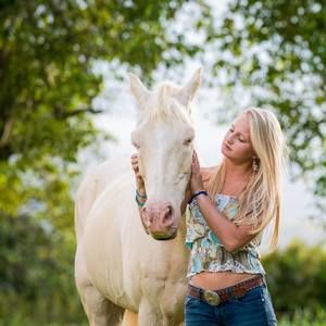 Meet your Posher, Marina